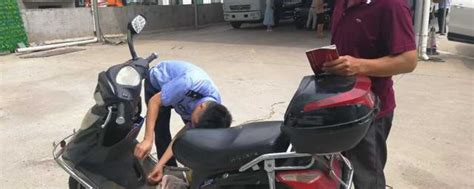 车被放气了报警电话