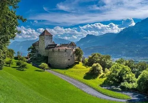 完美世界最大规模裁员：两栋大厦几乎被搬空