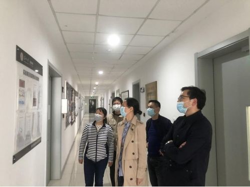 医科大研究生实验室猝死事件，多方回应与深度反思