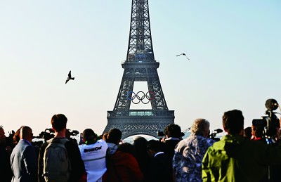 埃菲尔铁塔上的奥运五环全黑了——象征意义的深度解读