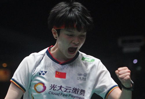 陈芋汐摘银背后的故事，不屈的拼搏与闪耀的未来