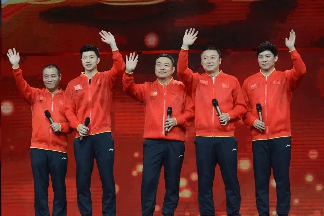国乒不参加闭幕式的背后原因，体育精神的探讨与反思