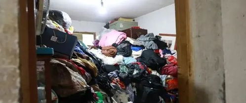 女子银行内捡拾金器拒不认账，事件的反思与探讨