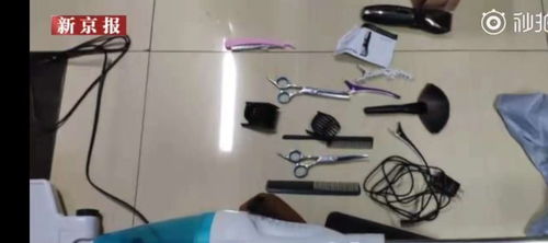 大学生在宿舍开化妆工作室生意火爆