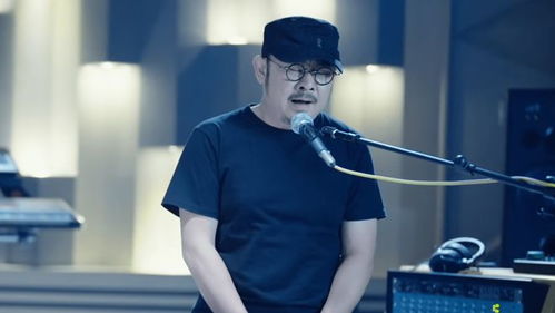 刀影重现，一位酷似刀郎的90后小伙引发合影热潮