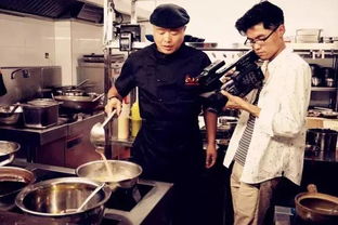 贾冰做菜，铺褥子式的烹饪艺术