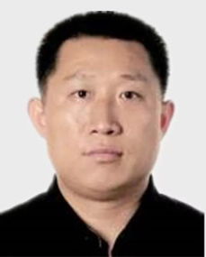 涉黑公安局副局长妻子与公交线路的阴影