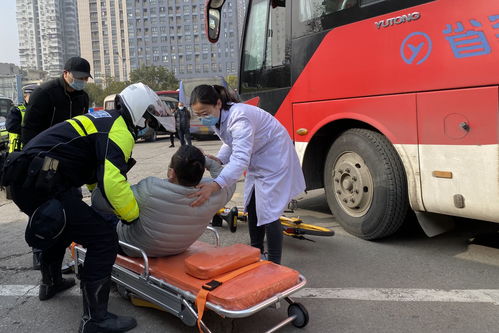 紧急救援与交通安全守护者