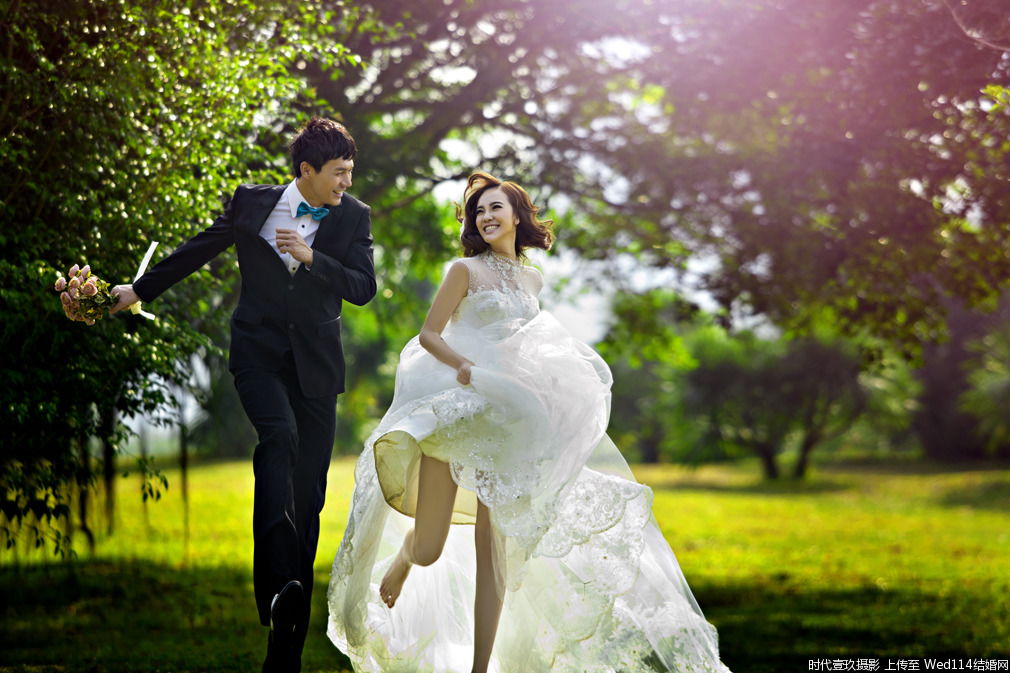 南汇婚纱摄影，记录爱情最美的瞬间