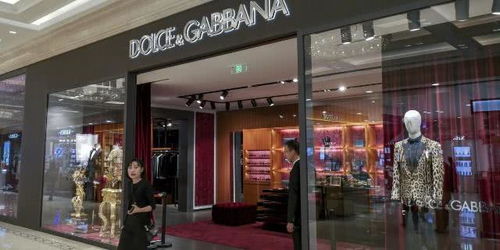 上海店面转让全攻略，从选址到成交的实用指南