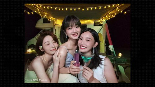 单手掰苹果，00后女生的力量与自信展现