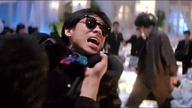 泰迪罗宾的伴侣，幕后的守护者