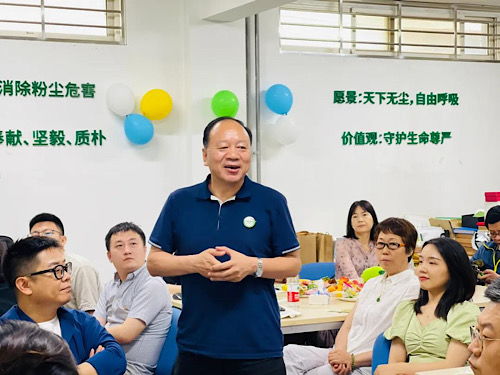 生命之带，安全带标准的守护力量