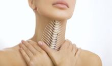 鱼刺卡喉咙自救有妙招，安全有效的家庭处理方法