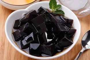 揭开龟苓膏的神秘面纱，它真的是乌龟做的吗？