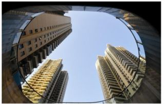 房地产业务，构建梦想家园的桥梁