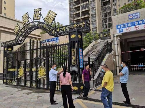 小区门口道闸杆，安全与便利的守护者