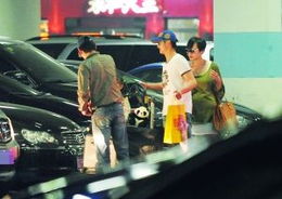 明星超生罚款，田亮案例解析与社会影响