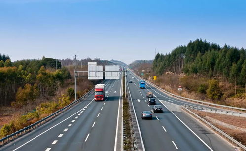 中秋佳节出行指南，高速公路免费政策及出行建议