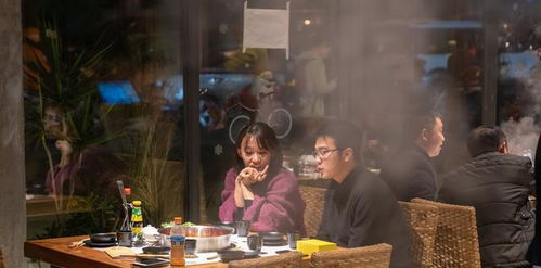 和女儿同居的日子，一场温柔而深刻的二次成长之旅