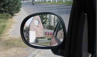 刹车没踩住、后视镜里突然冒辆车…别慌!这份‘事故急救包’比创可贴还管用 刹车没踩住、后视镜里突然冒辆车…别慌!这份‘事故急救包’比创可贴还管用